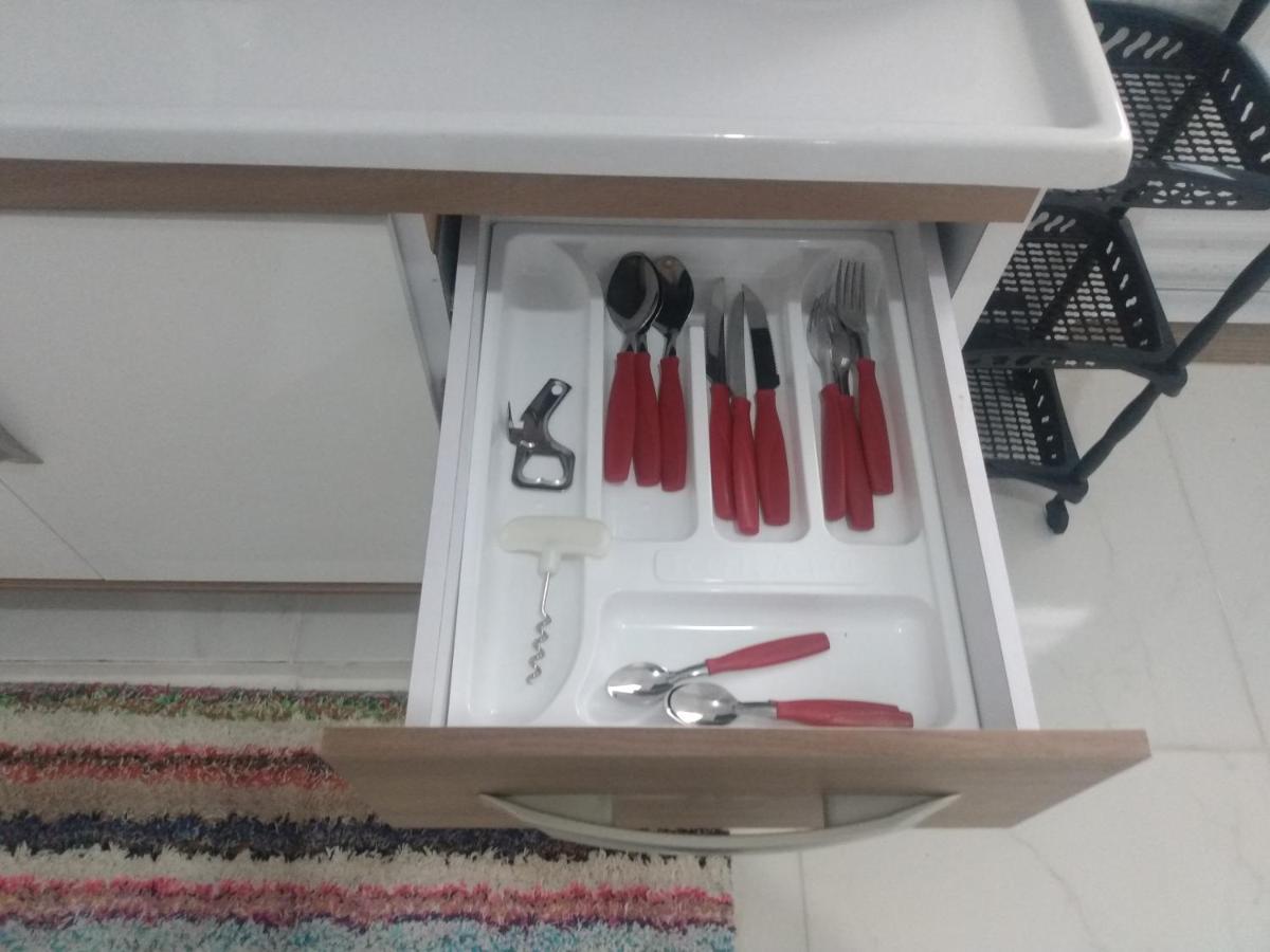 Loft4 Completo Ar Canais Assinat Garagem Internet Prox Aparecida E Industrias Appartement Pindamonhangaba Buitenkant foto